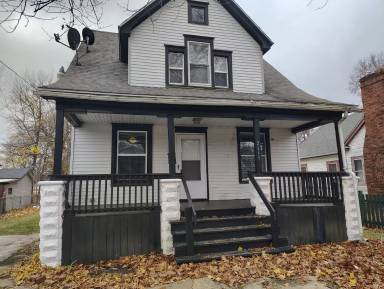 Main picture of 2139 10th St