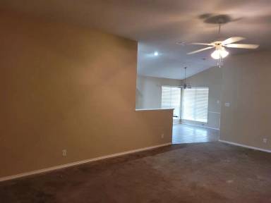 Main picture of 3006 Virginia Ave