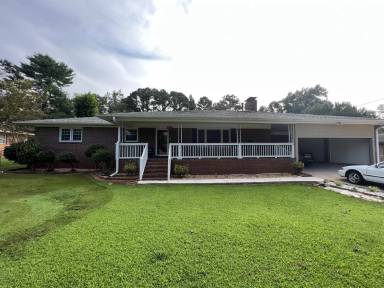 Main picture of 2155 Dixie Dr