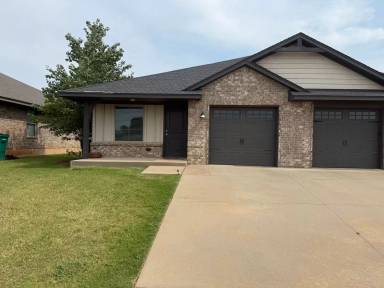 Main picture of 417 Summit Ridge Dr