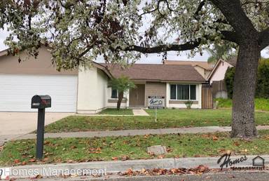 Main picture of 1709 Rosemary Ct