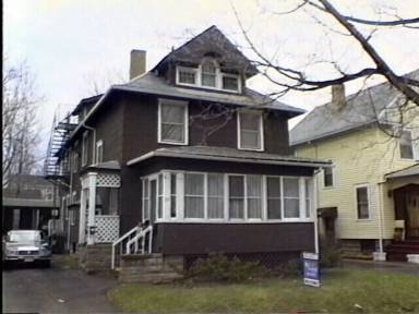 Main picture of 75 Lapham St