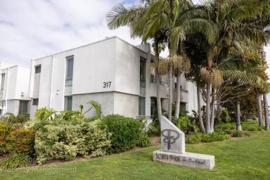 Main picture of 317 Pine Ave