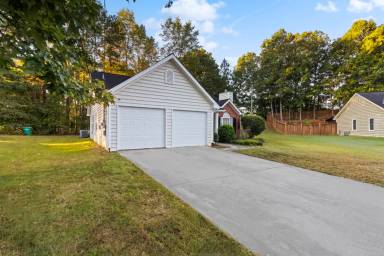 Main picture of 10507 Iron Gate Ln