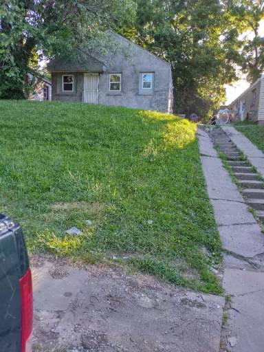 Main picture of 4104 Cleveland Ave