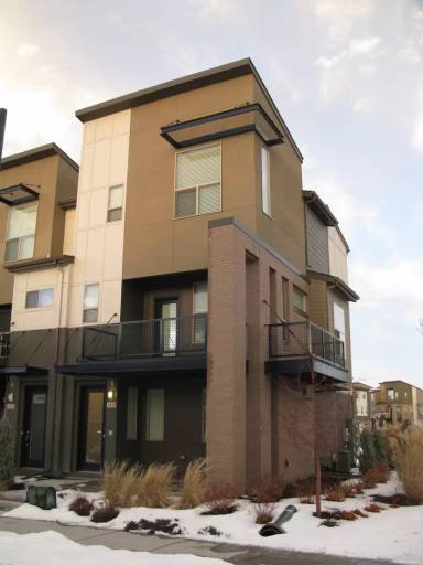Main picture of 2420 Uinta St