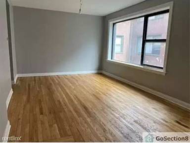 Main picture of 7749 S Yates Blvd