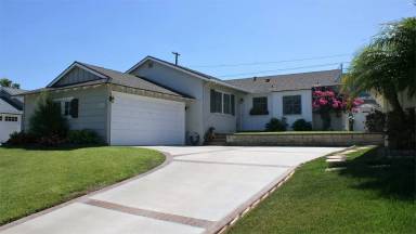 Main picture of 446 Avenue E