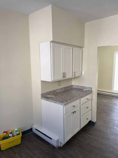 Main picture of 12 Knox St