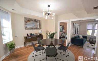 Main picture of 719-721 W Wrightwood Ave