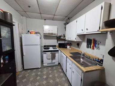 Main picture of 1691 Commonwealth Ave