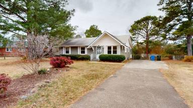 Main picture of 4020 Welmont Dr