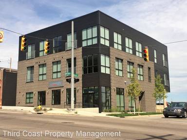 Main picture of 555 Michigan St NE