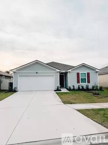 Main picture of 2112 Denton Trce