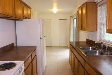 Main picture of 4521 Belvidere St