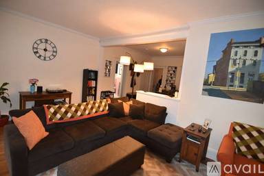 Main picture of 42 Longwood Ave