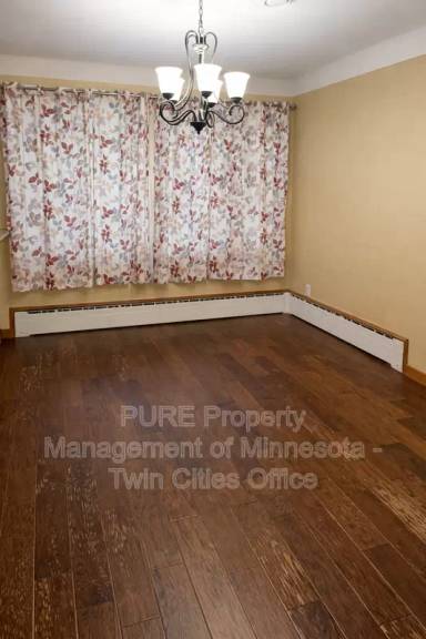Main picture of 30630 Broadway St