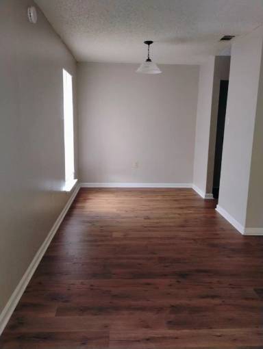 Main picture of 1744 Cedar Lake Dr