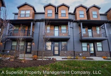 Main picture of 63086 Sophwith Ln