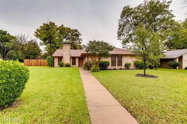 Main picture of 3437 Newkirk Dr