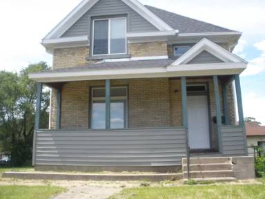 Main picture of 807 8th Ave S
