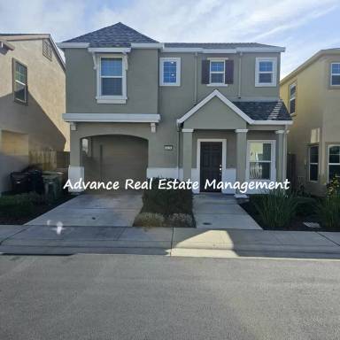 Main picture of 8108 Creeping Willow Ln