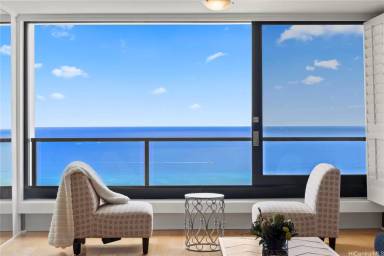 Main picture of Yacht Harbor Towers 2