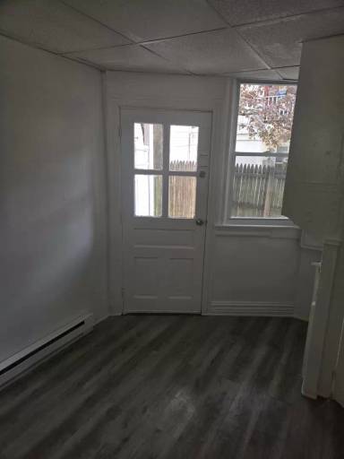 Main picture of 230 N Nagle St