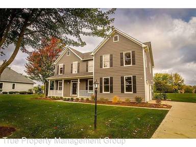 Main picture of 2460 Crossfields Ct