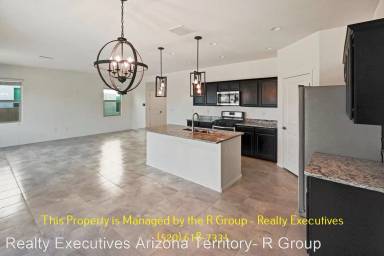 Main picture of 7498 S Via Rancho La Costa