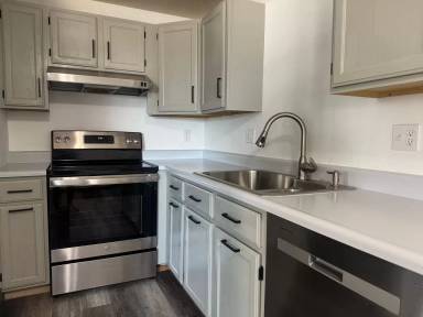 Main picture of 108 E Madison Ave