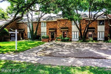 Main picture of 2323 33rd St