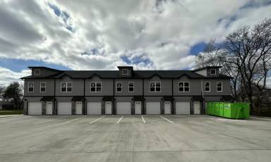 Main picture of 119 W Rossview Rd