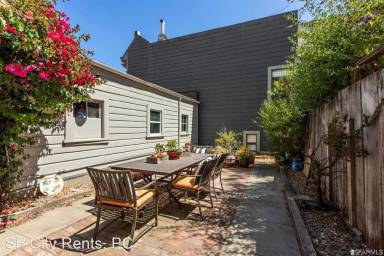 Main picture of 747 Lyon St