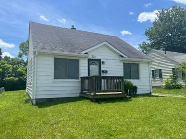 Main picture of 712 W Worley St