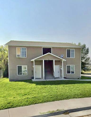 Main picture of 950 Eve Dr