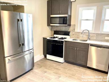 Main picture of 49 Hudson St