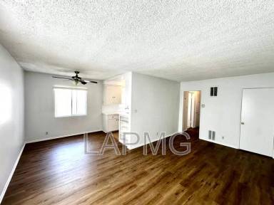 Main picture of 1247 12th St