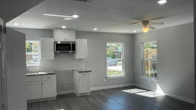 Main picture of 6723 Orville St