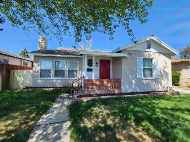 Main picture of 2208 Bradford St
