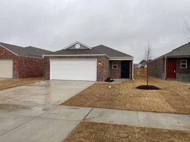 Main picture of 1741 Loveland St