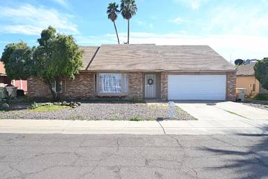 Main picture of 6925 W Denton Ln