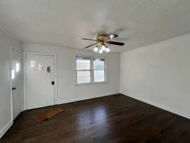 Main picture of 731 Newland Rd