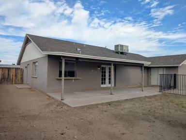 Main picture of 9013 W Glenrosa Ave