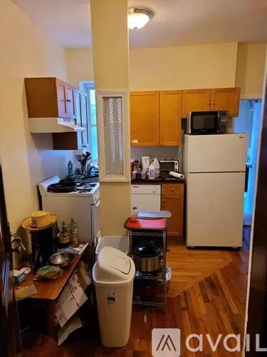 Main picture of 1193 Commonwealth Ave