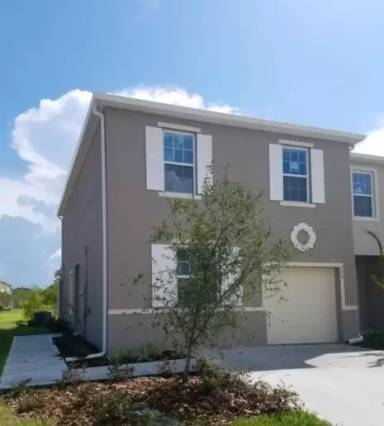 Main picture of 371 Arbor Lakes Dr