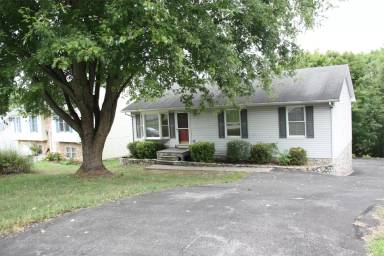 Main picture of 343 Elm St