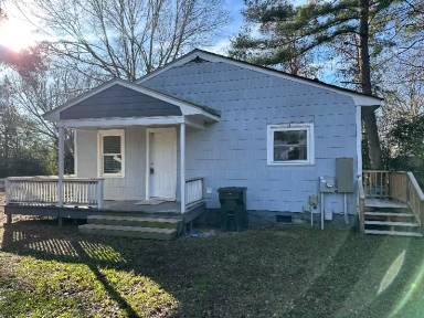 Main picture of 304 Eucalyptus Rd