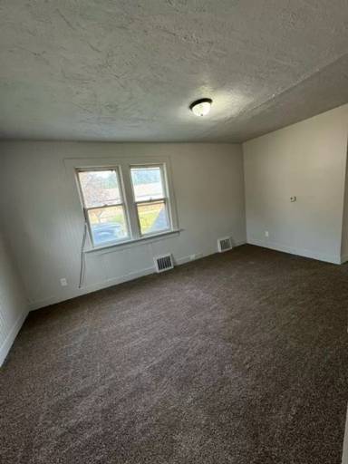 Main picture of 303 Bensman Ave