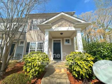 Main picture of 763 Plaza Walk Dr